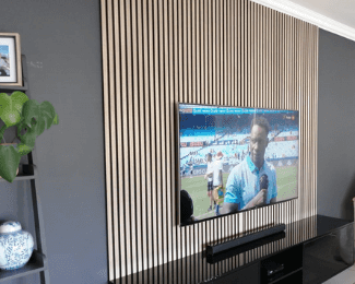 Read more about the article Oak Veneer Wall Panels